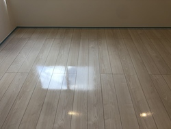 施工中
