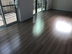 施工中